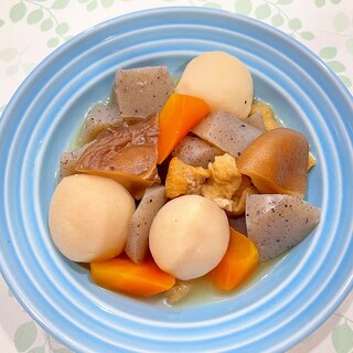 里芋とこんにゃくの煮物